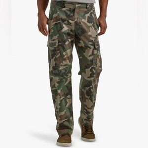 Wrangler Men's Camouflage Cargo Pants SIZE 36x30